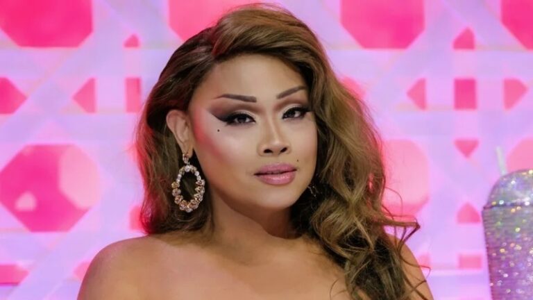Jiggly Caliente Age
